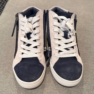 Blondo Waterproof Women's High-Top Sneakers Size 7 1/2